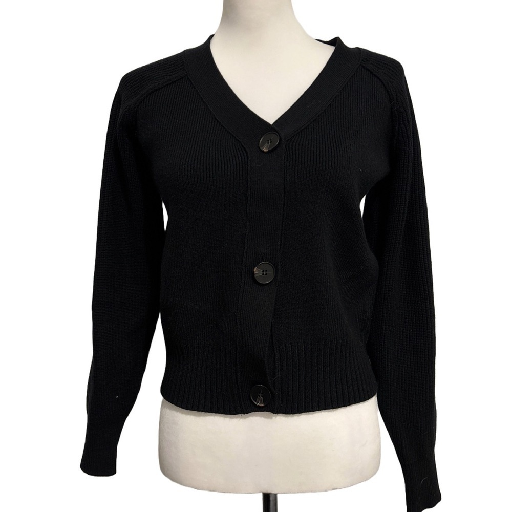 Cyrus Women’s Black Cardigan Blazer
